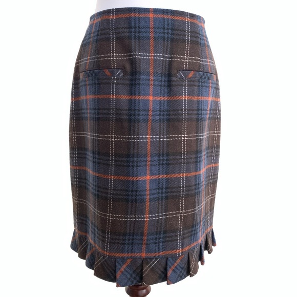 CAbi Dresses & Skirts - CAbi heritage plaid skirt 8